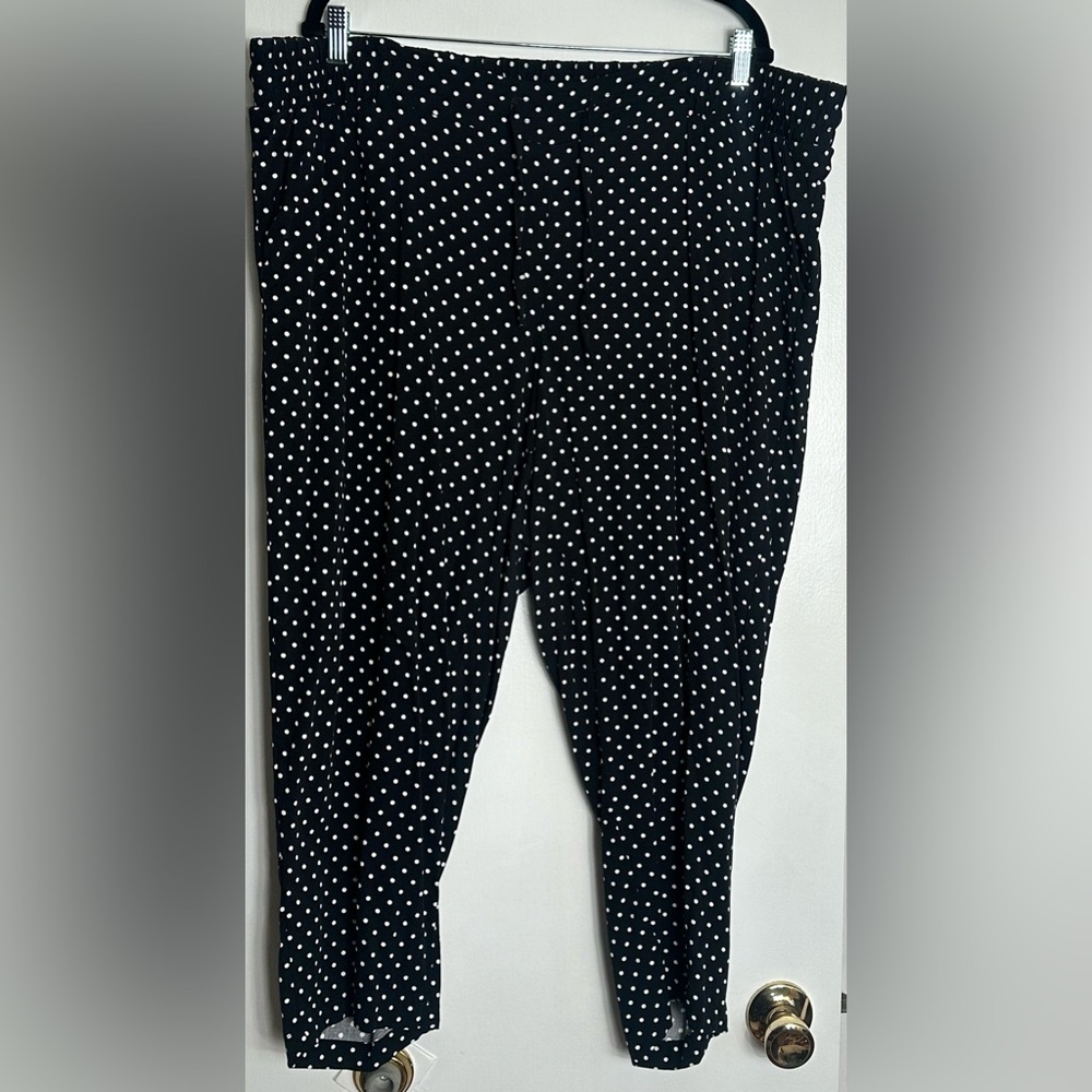 Torrid Polka Dot Pull On Pants 3X Black White Elastic Waist Plus Size
